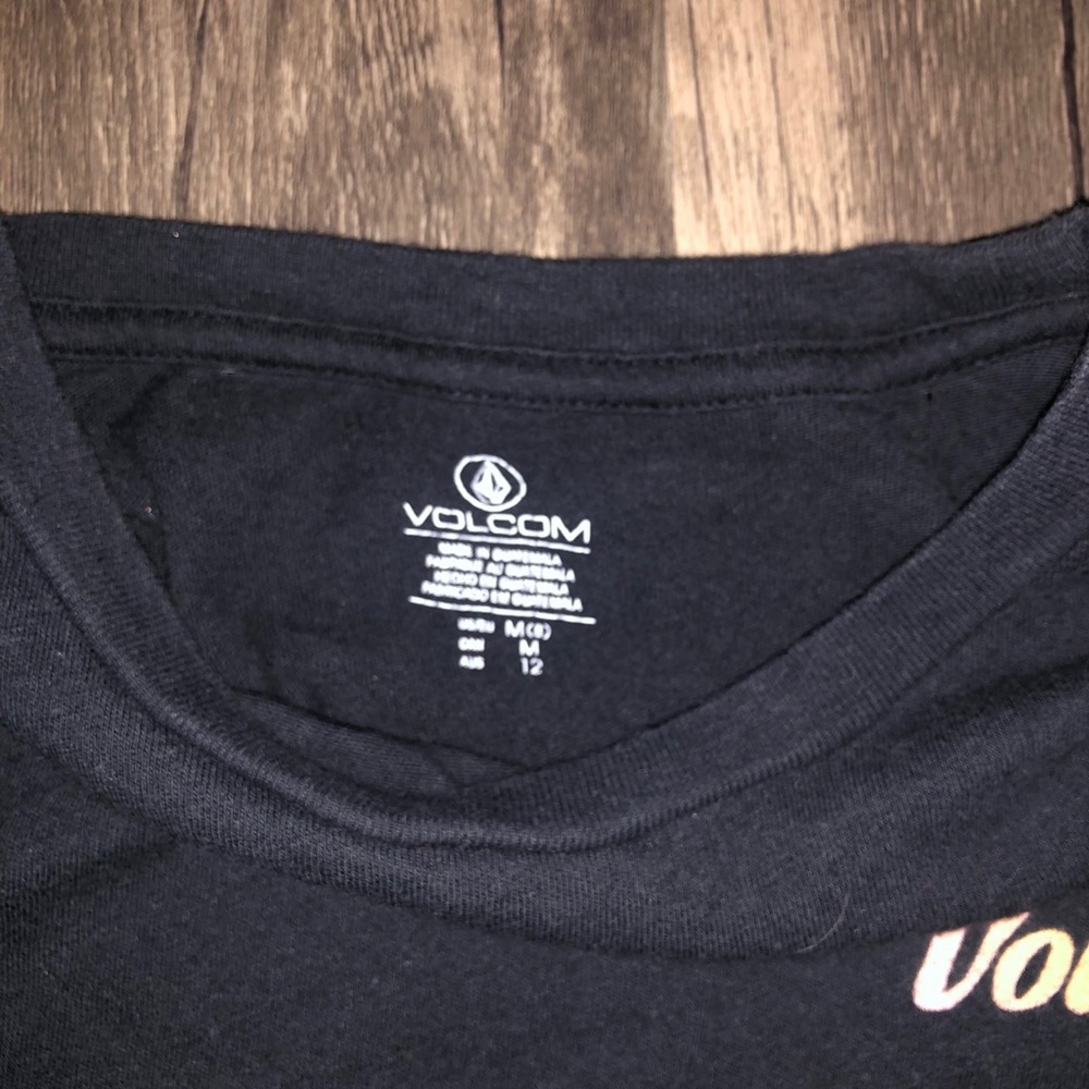 VOLCOM T-SHIRT - Picture 2 of 3